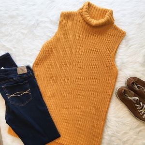 Jules + Leopold Mustard Sleeveless Turtleneck